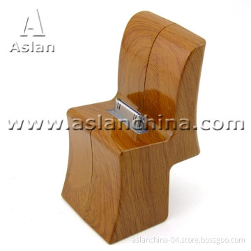 New Arrival Chair Shape 5V-1A USA Dock Station for iPhone4s (AB-010)